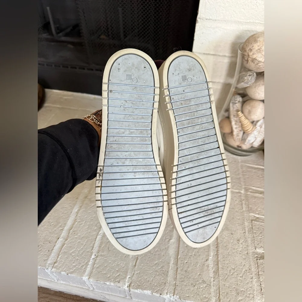 ONCEPT LONDON SHOE - WHITE/CAPPUCCINO Size 9.5